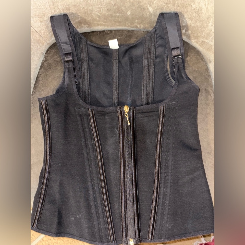 Black Front-Zip Waist Trainer Vest